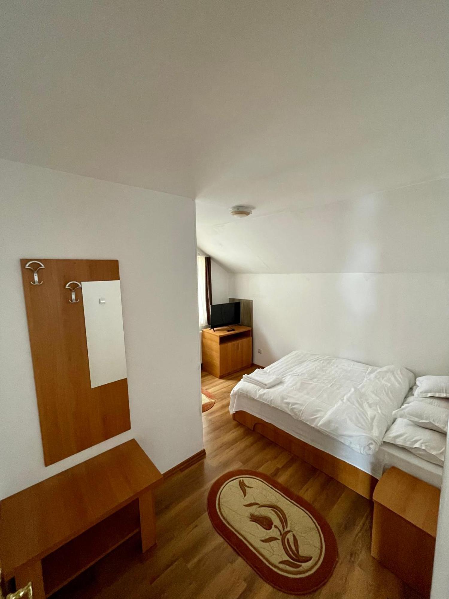 Casa De Vacanta Trei Brazi Rânca Kültér fotó